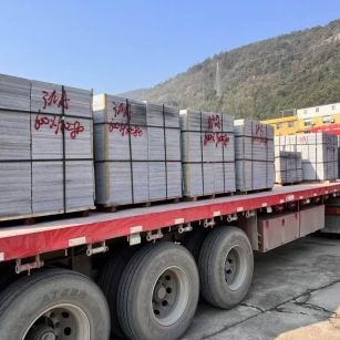 盘锦 芝麻灰地铺石出货日常