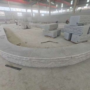 盘锦 芝麻白异形坐凳，自然面光面弧形加工