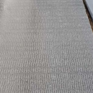 盘锦 芝麻灰花岗岩斧剁面，刀斩面