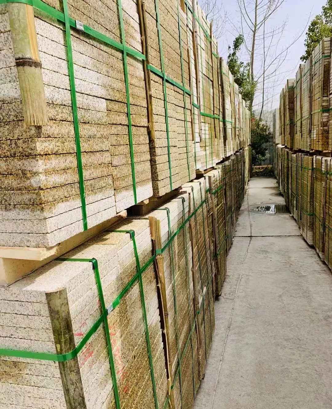 盘锦 黄金麻花岗岩荔枝面地铺石