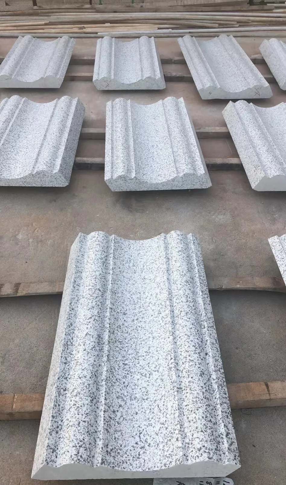 盘锦 白麻花岗岩光面别墅线条