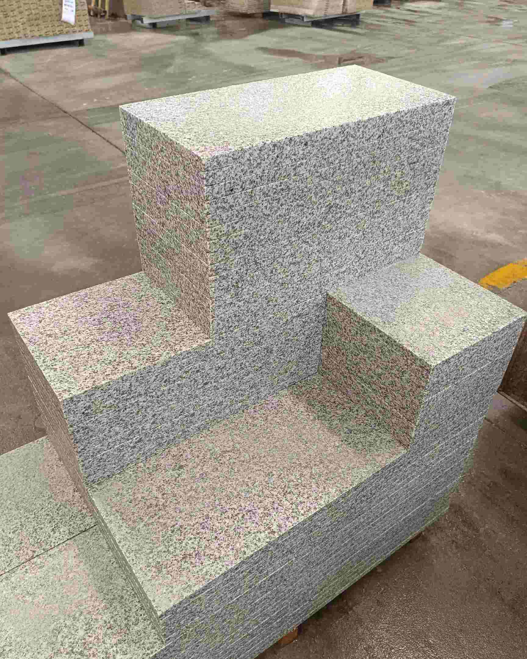 盘锦 白麻花岗岩荔枝面地铺石