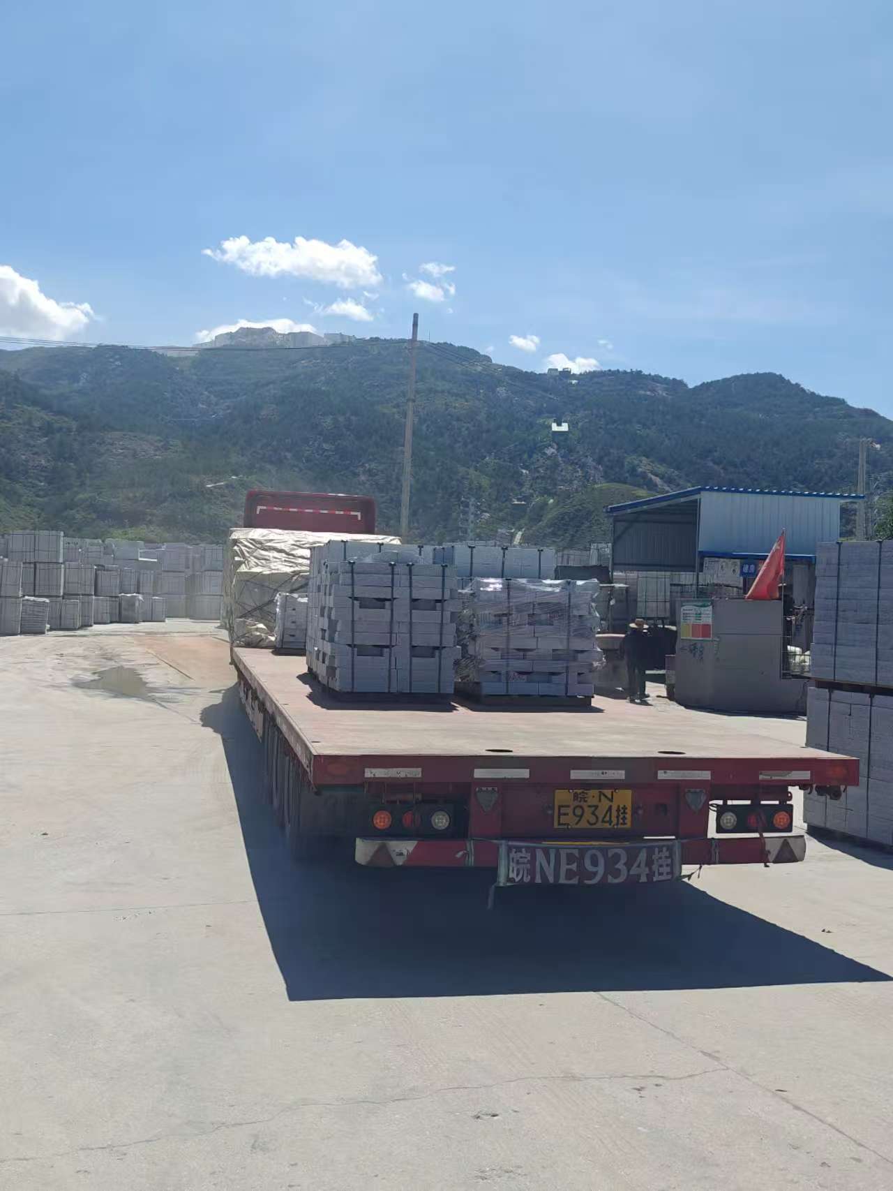 盘锦 芝麻白仿形路沿石，直形路沿石