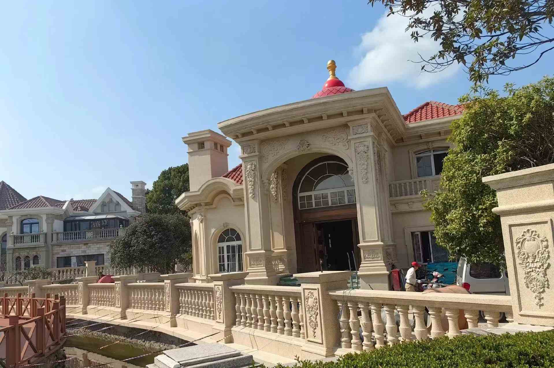 盘锦 黄金麻花岗岩欧式别墅