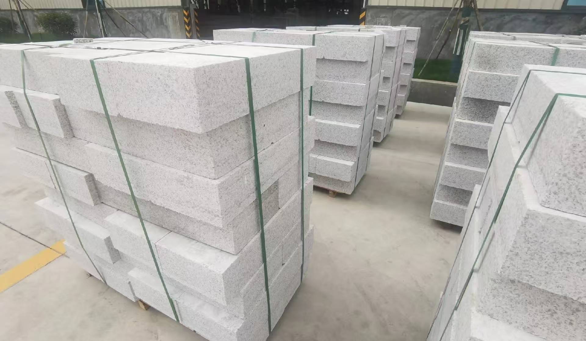 盘锦 白麻花岗岩路沿石，立缘石，平缘石，路牙石，道牙石，马路牙子等