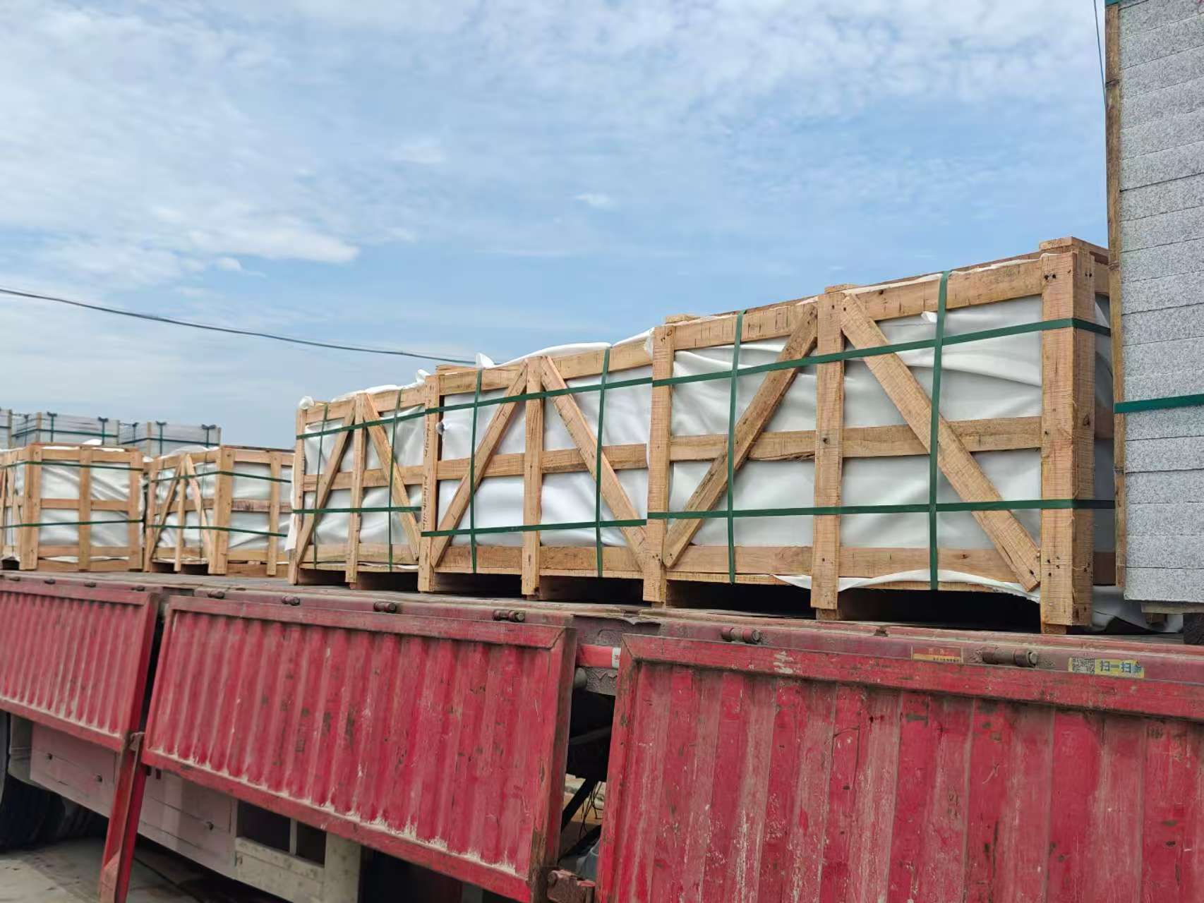 盘锦 芝麻白花岗岩地铺石出口专车-泰国游